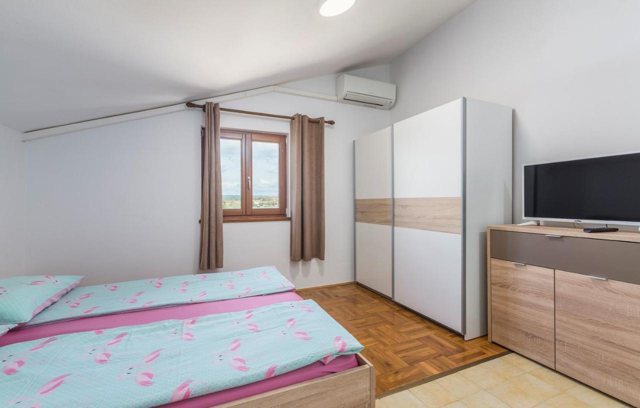 Apartment Complex Vetrina-Shared Pool Nova Vas  Extérieur photo