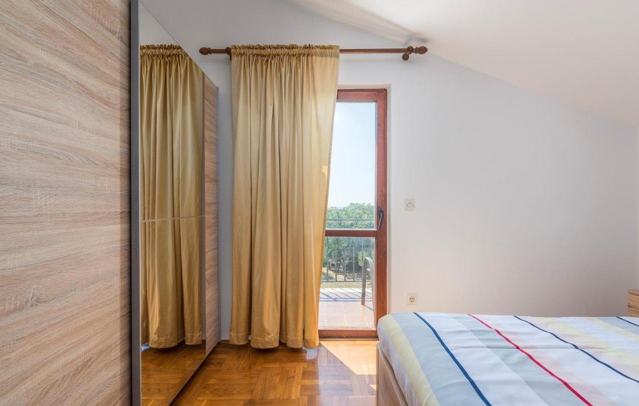 Apartment Complex Vetrina-Shared Pool Nova Vas  Extérieur photo