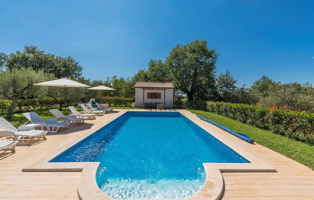 Apartment Complex Vetrina-Shared Pool Nova Vas  Extérieur photo